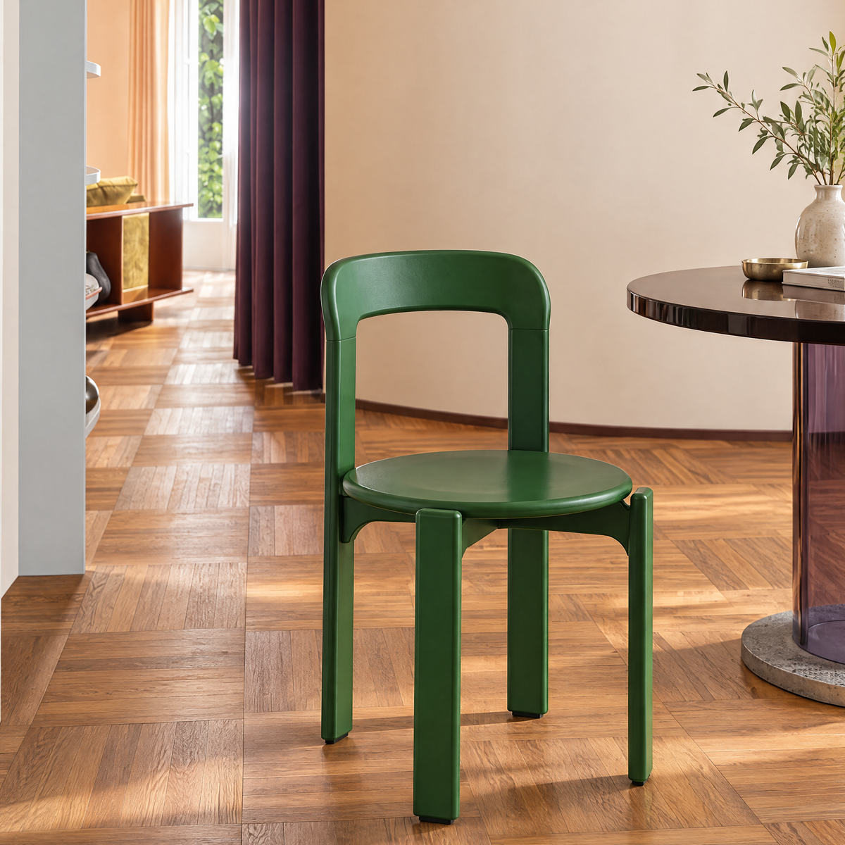 Extras Chair