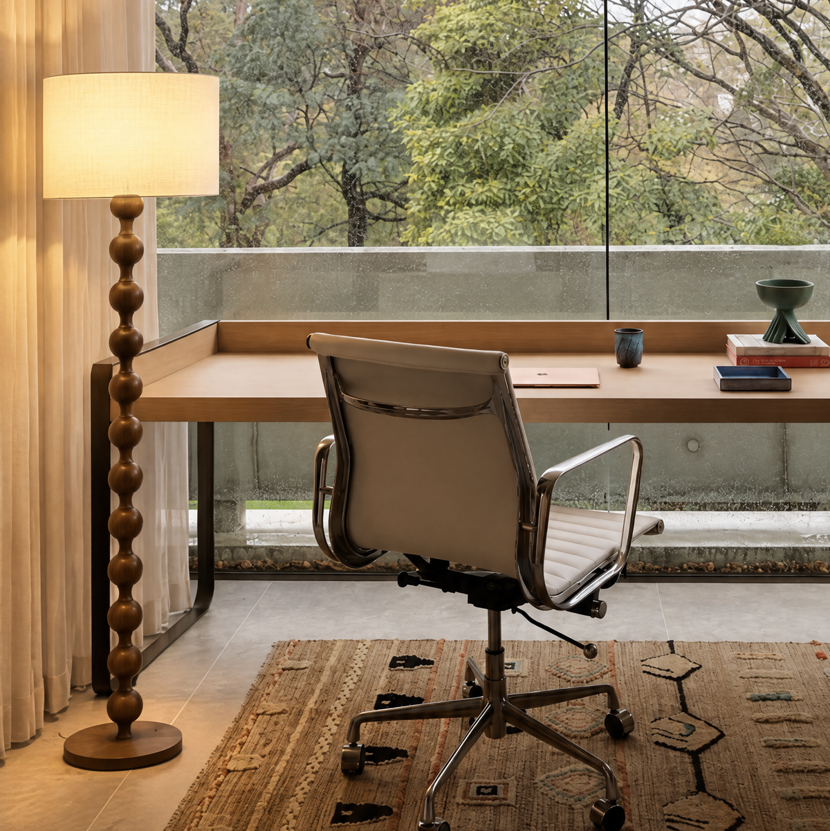 Knuckles Floor Lamp