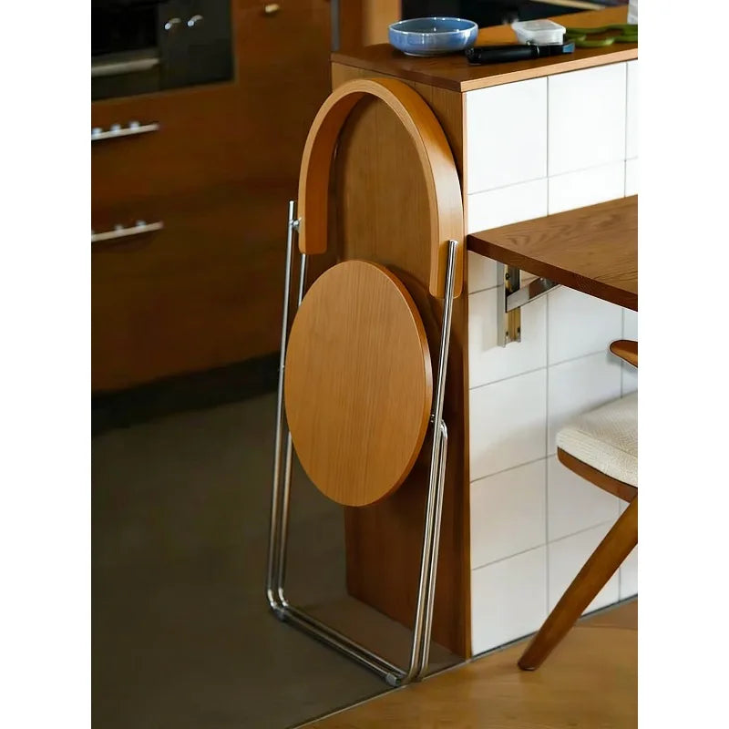 Houseguest Folding Chair