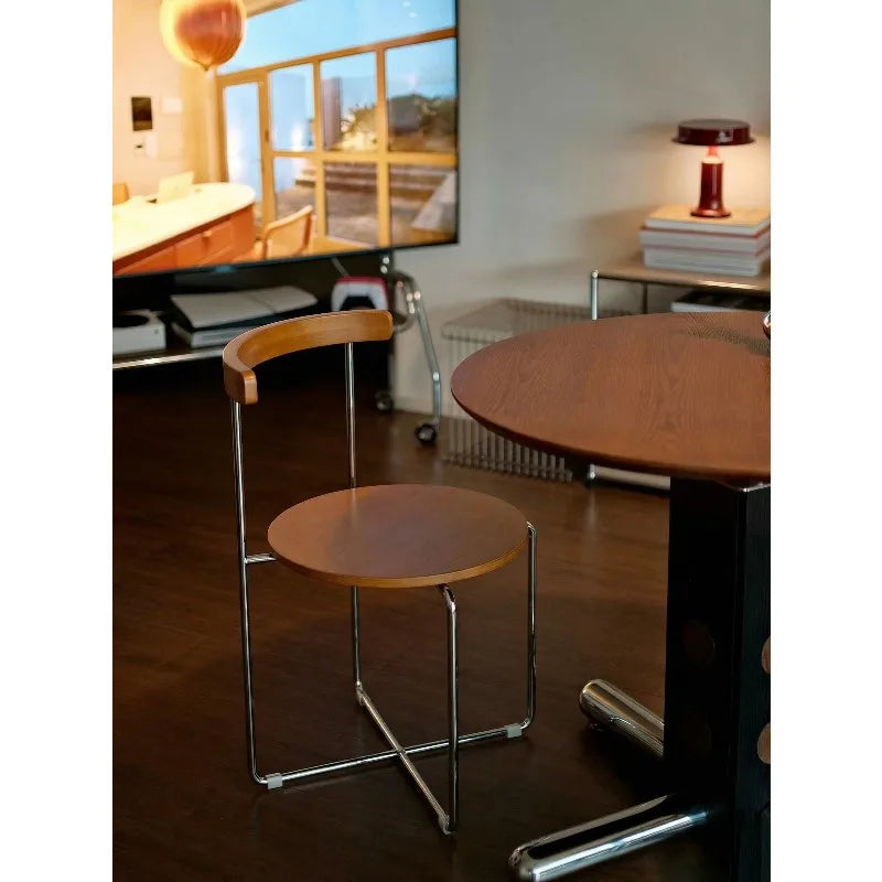Houseguest Folding Chair