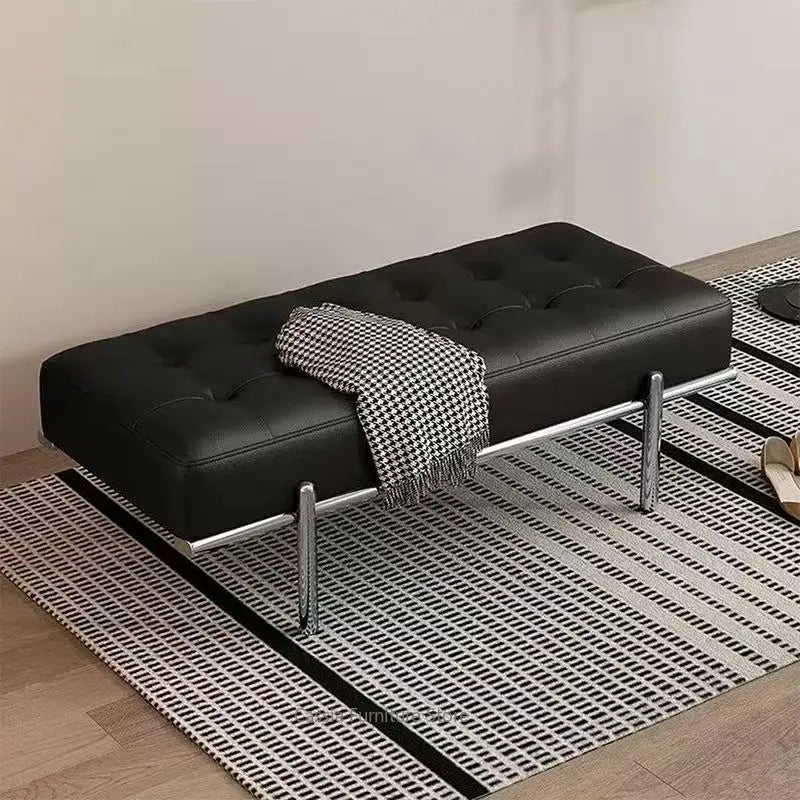 Doorman Bench