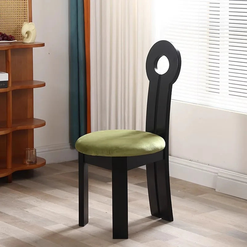 Peekaboo Chair