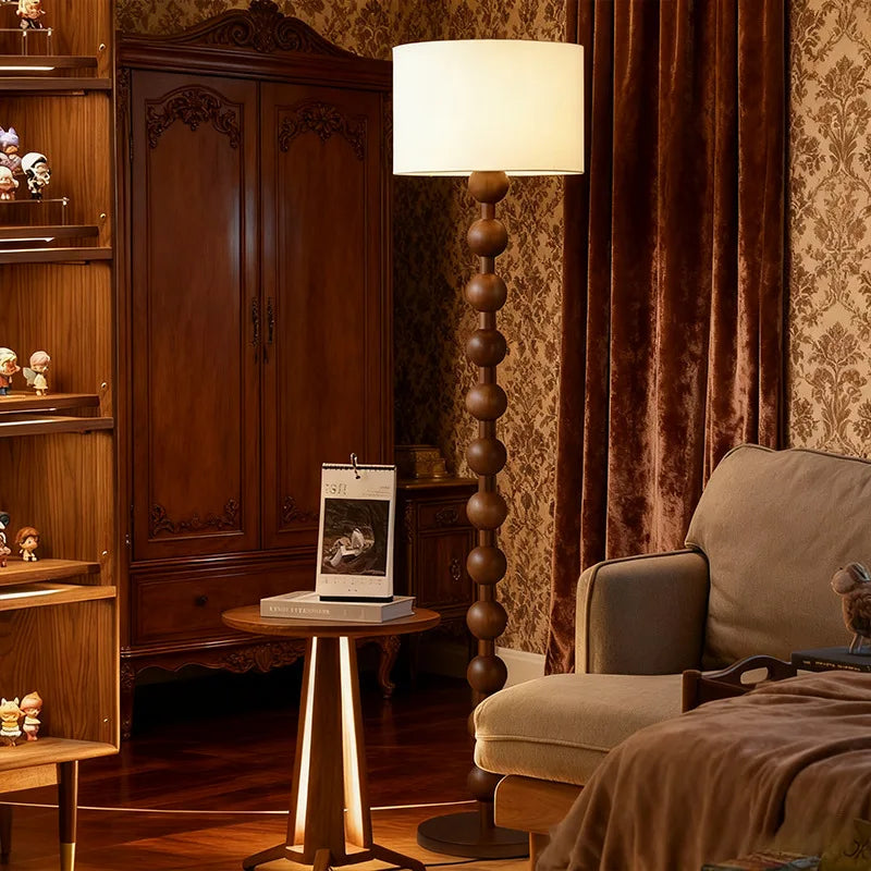 Knuckles Floor Lamp