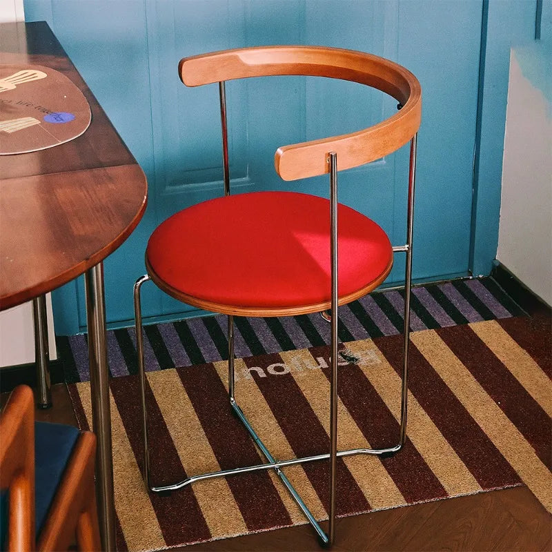 Houseguest Folding Chair