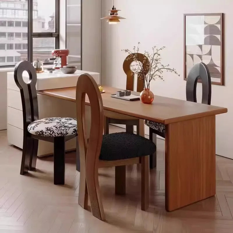 Peekaboo Chair