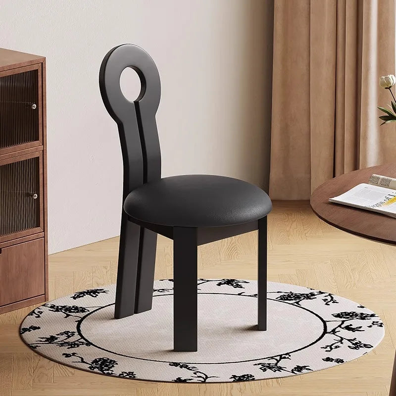 Peekaboo Chair