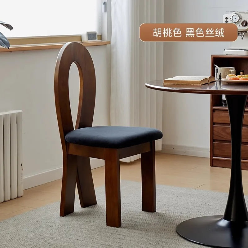 Peekaboo Chair